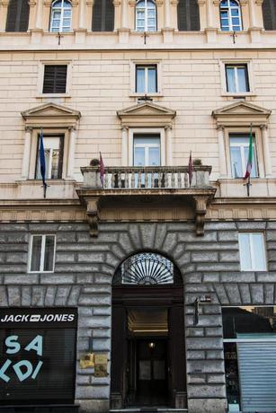 Imagen de los exteriores del Hotel Esposizione Palace. Foto 8