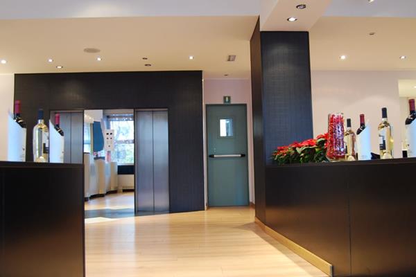 Imagen general del Hotel Espressohotel Milano Darsena. Foto 2