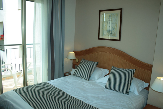 Imagen de la habitación del Hotel Esprit D'azur. Foto 7