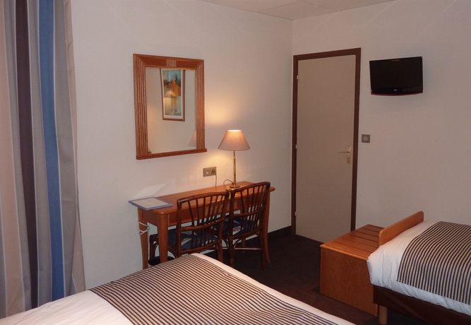 Imagen de la habitación del Hotel Esprit D'azur. Foto 11