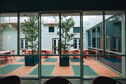 Imagen de los exteriores del Hotel Esqina Cosmopolitan Lodge. Foto 5