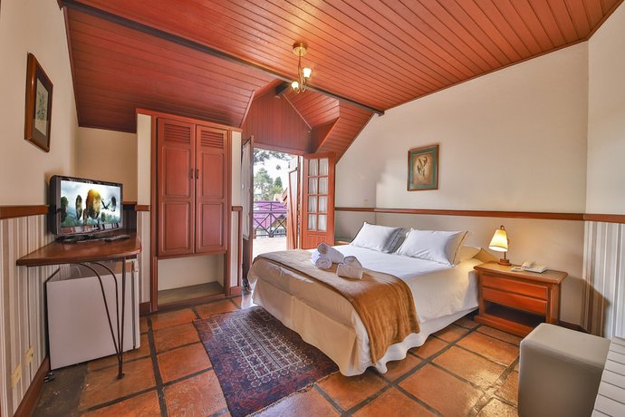 Imagen de la habitación del Hotel Esquilo. Foto 8