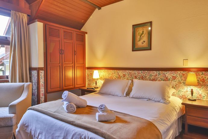 Imagen de la habitación del Hotel Esquilo. Foto 11