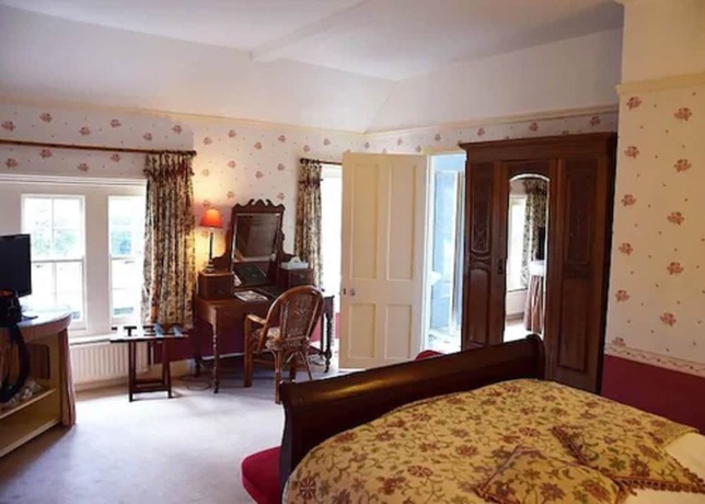 Imagen de la habitación del Hotel Esseborne Manor. Foto 15