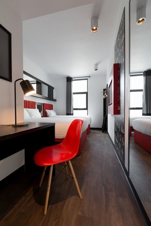 Imagen de la habitación del Hotel Essence Carlton. Foto 9