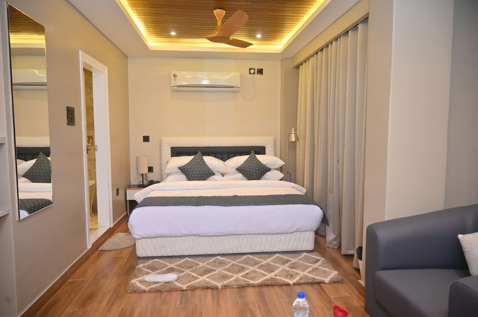 Imagen de la habitación del Hotel Essence Grandeur. Foto 9