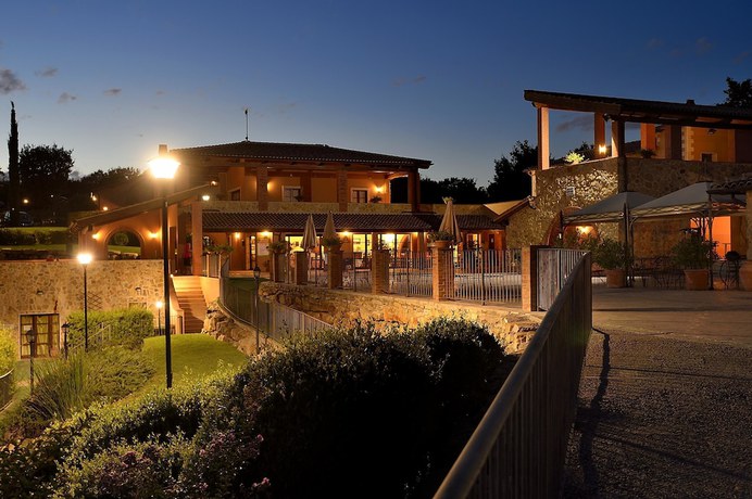 Imagen general del Hotel Essence Maremma Toscana - Borgo Magliano Resort. Foto 1