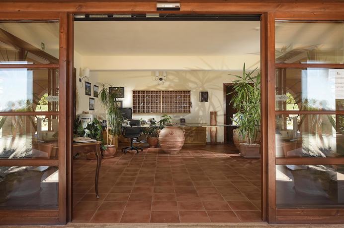 Imagen de los interiores del Hotel Essence Maremma Toscana - Borgo Magliano Resort. Foto 15