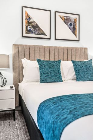 Imagen de la habitación del Hotel Essence Suites Taringa. Foto 2