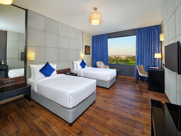 Imagen de la habitación del Hotel Essentia Luxury Indore. Foto 7