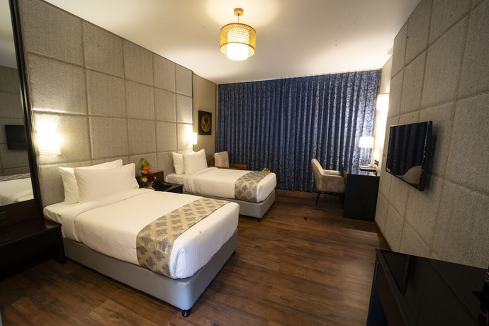 Imagen de la habitación del Hotel Essentia Luxury Indore. Foto 13
