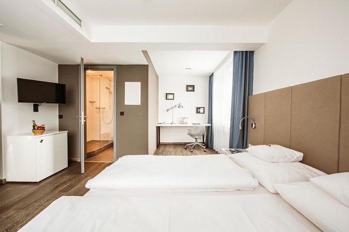 Imagen de la habitación del Hotel Essential by Dorint Art Cologne. Foto 6