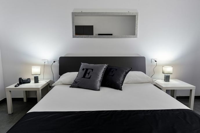 Imagen de la habitación del Hotel Essenza, Olbia. Foto 6