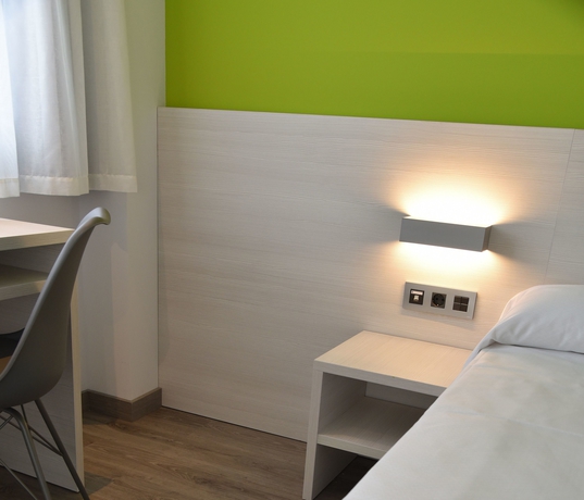 Imagen de la habitación del Hotel Esser. Foto 7