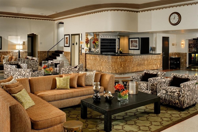 Imagen de los interiores del Hotel Essex House By Clevelander. Foto 9