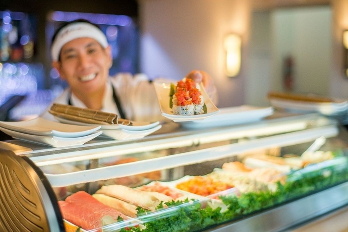 Imagen del bar/restaurante del Hotel Essex House By Clevelander. Foto 4