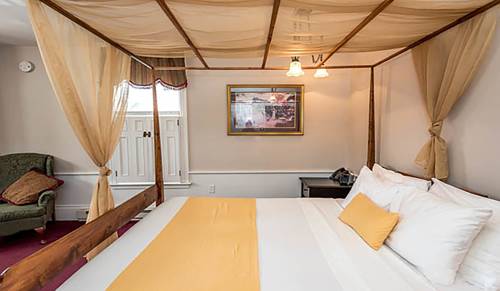 Imagen de la habitación del Hotel Essex Street Inn and Suites, Ascend Collection. Foto 12