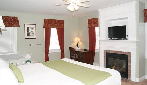 Imagen de la habitación del Hotel Essex Street Inn and Suites, Ascend Collection. Foto 14
