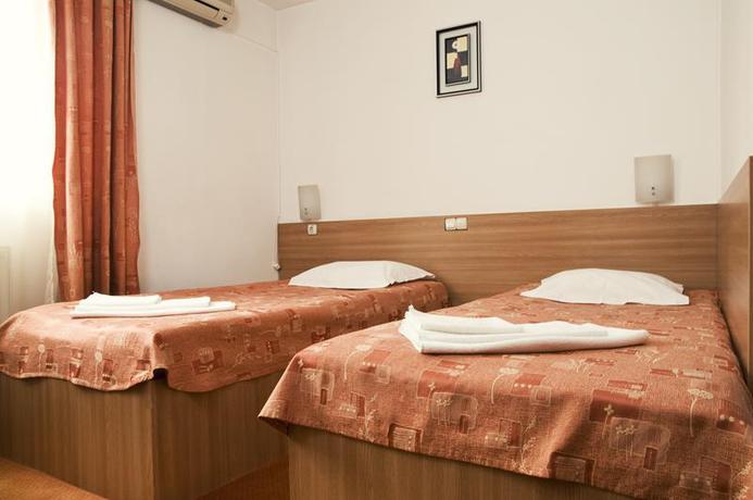 Imagen de la habitación del Hotel Est, Bucarest. Foto 3