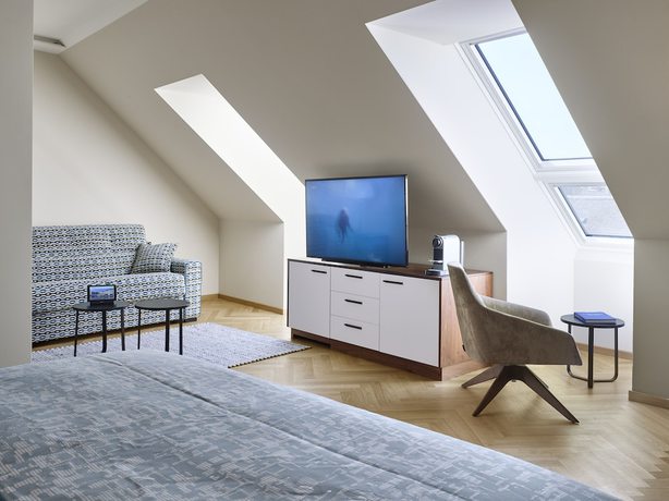 Imagen de la habitación del Hotel Est Grand Savoy. Foto 5