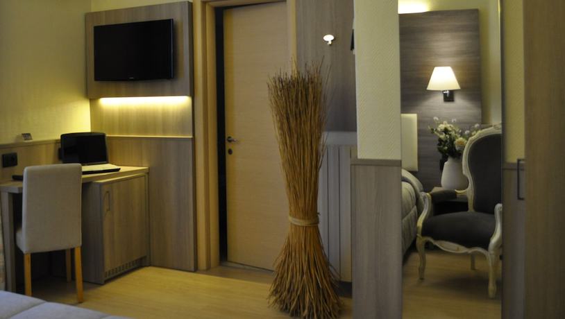 Imagen de la habitación del Hotel Est, Piombino. Foto 12