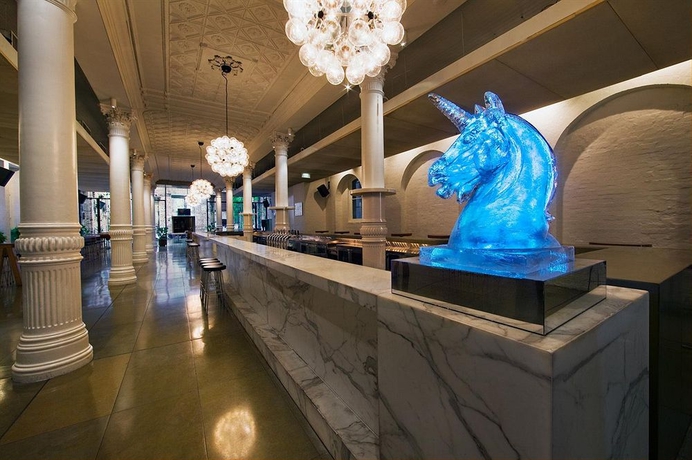 Imagen del bar/restaurante del Hotel Establishment. Foto 2