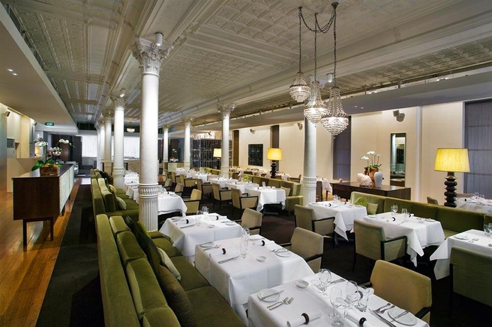 Imagen del bar/restaurante del Hotel Establishment. Foto 6