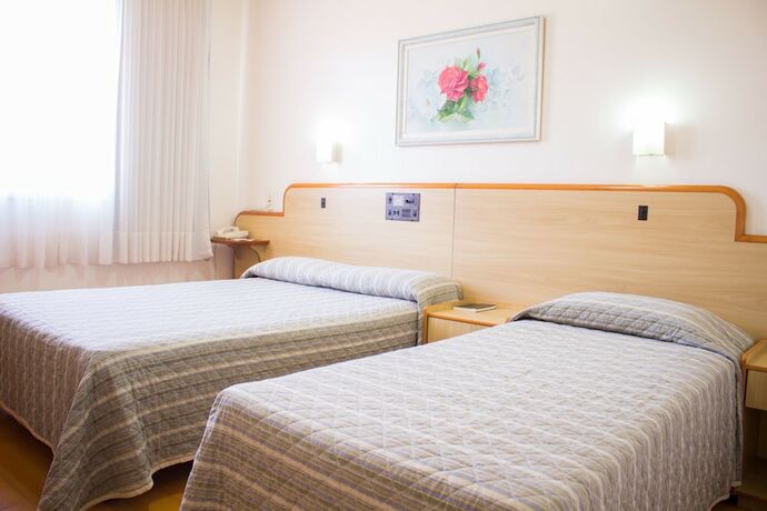 Imagen general del Hotel Esta&ccedil;&atilde;o 101 - Brusque. Foto 15