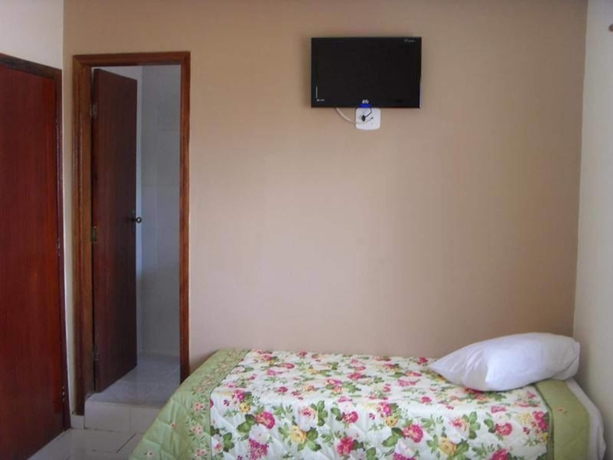 Imagen de la habitación del Hotel Esta&ccedil;&atilde;o Da F&eacute;. Foto 5