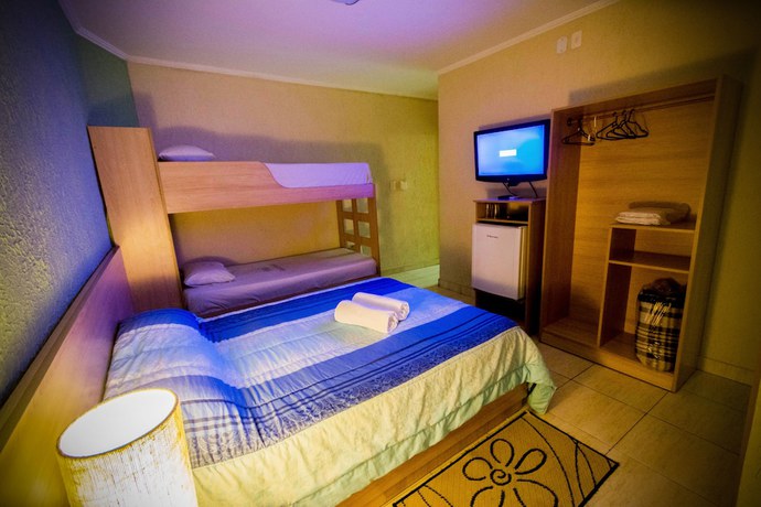Imagen de la habitación del Hotel Esta&ccedil;&atilde;o Para&iacute;so. Foto 14