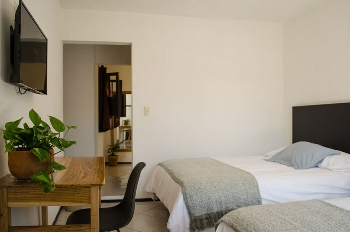 Imagen de la habitación del Hotel Estacion Alameda. Foto 20
