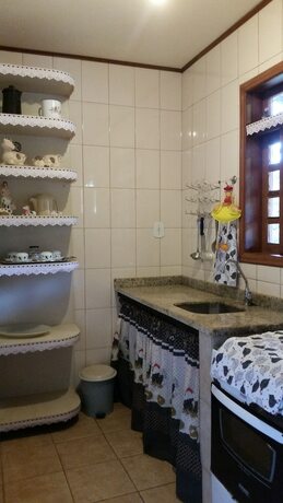 Imagen general del Hotel Est&acirc;ncia das Angolas - Inhotim. Foto 2