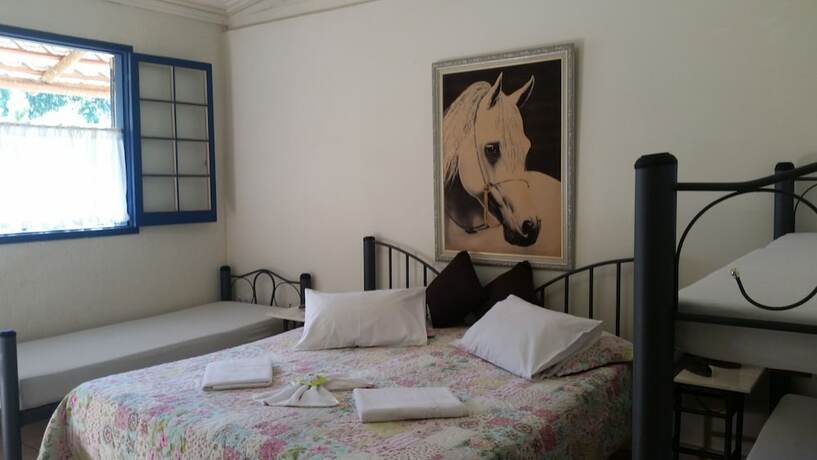 Imagen de la habitación del Hotel Est&acirc;ncia das Angolas - Inhotim. Foto 16