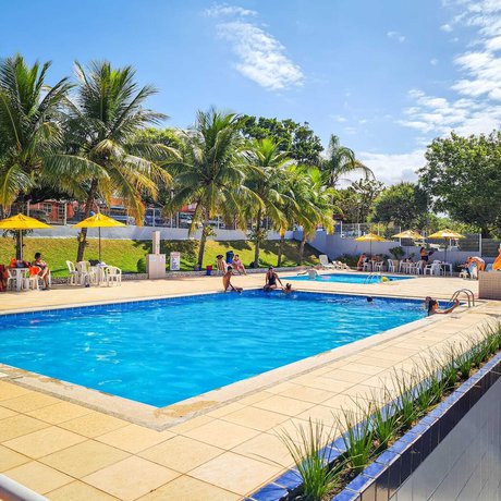 Imagen de la piscina del Hotel Estada inesquec&iacute;vel-Village dos P&aacute;ssaros. Foto 16