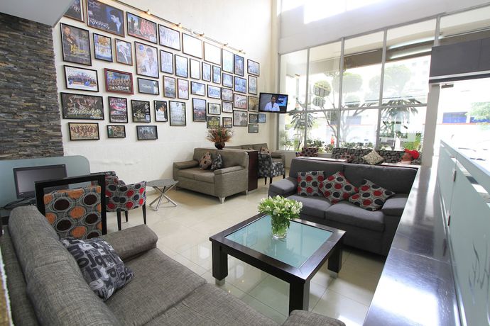 Imagen de los interiores del Hotel Estadio. Foto 19