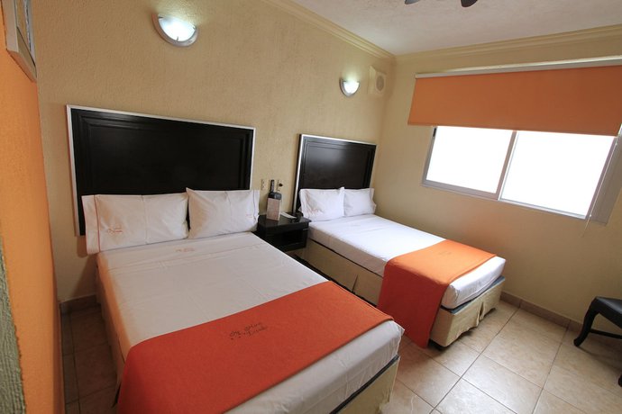Imagen de la habitación del Hotel Estadio. Foto 8