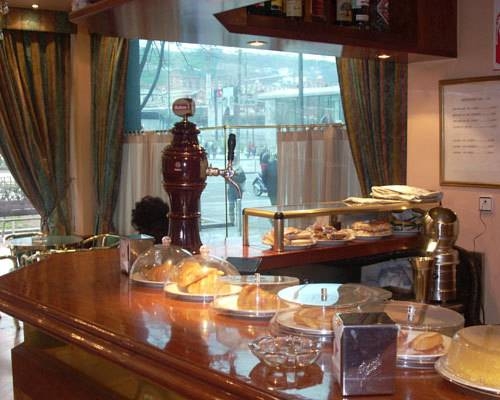 Imagen general del Hotel Estadio. Foto 5