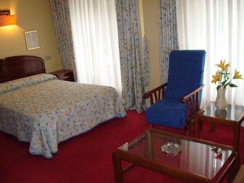 Imagen general del Hotel Estadio. Foto 6