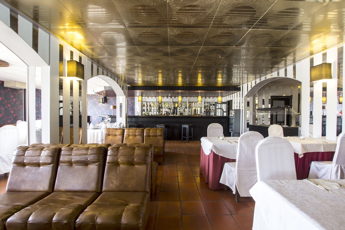 Imagen del bar/restaurante del Hotel Estalagem Riabela. Foto 5