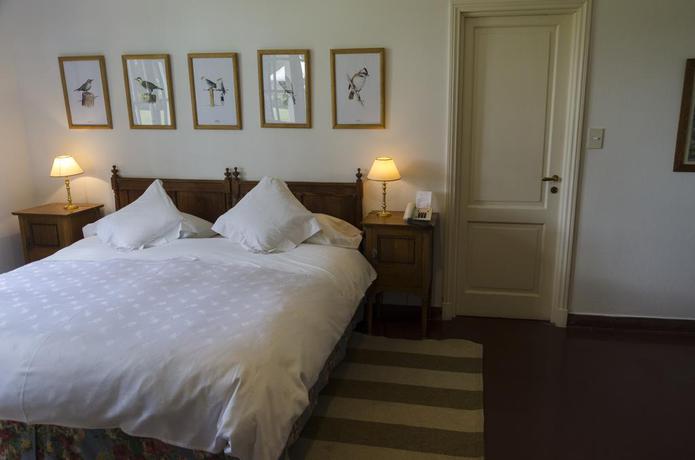 Imagen de la habitación del Hotel Estancia Ave Maria. Foto 12