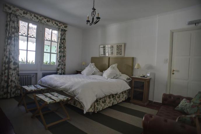 Imagen de la habitación del Hotel Estancia Ave Maria. Foto 13