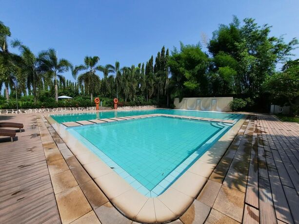 Imagen general del Hotel Estancia De Lorenzo Tarlac. Foto 8