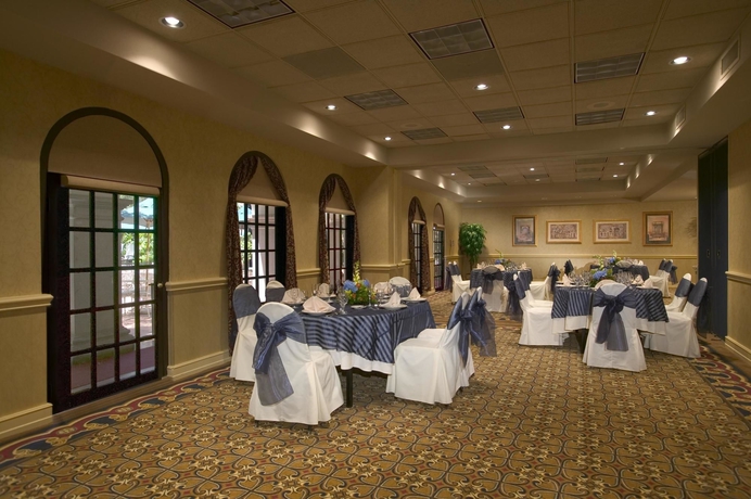 Imagen de los interiores del Hotel Estancia Del Norte San Antonio, Tapestry Collection By Hilton. Foto 14