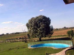 Imagen de la piscina del Hotel Estancia Don Silvano. Foto 3