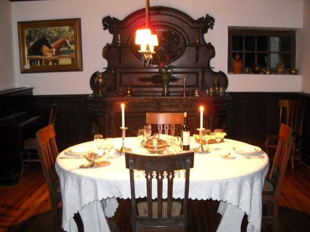 Imagen de la habitación del Hotel Estancia La Porte&ntilde;a De Areco. Foto 9