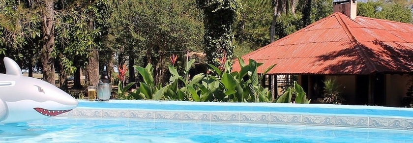 Imagen de la piscina del Hotel Estancia La Rosita. Foto 18