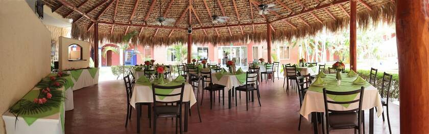Imagen del bar/restaurante del Hotel Estancia Real Cabo San Lucas. Foto 9