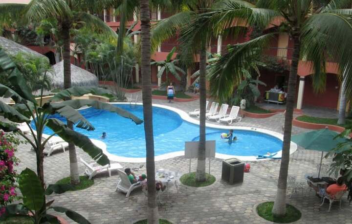 Imagen general del Hotel Estancia Real Cabo San Lucas. Foto 1