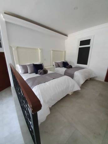 Imagen de la habitación del Hotel Estancia Real. Foto 6