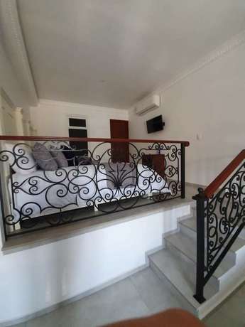 Imagen de la habitación del Hotel Estancia Real. Foto 9
